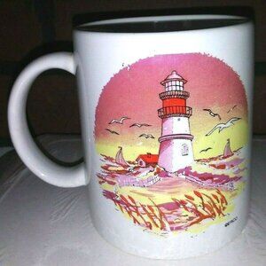 Lighthouse coffee mug ceramic Erco - lighthouse, sailing boats white pink VTG